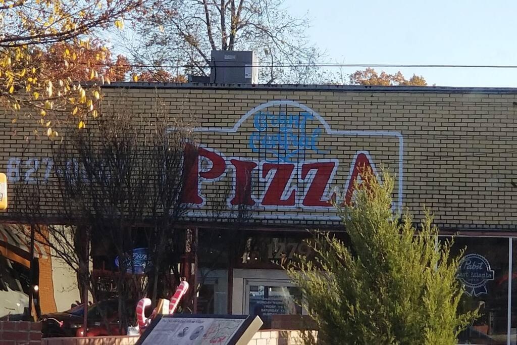 Sleeps16, Spacious Home, Close To Downtown, Beltline, And Walk To Restaurants, 75" Tv, 2 Person Jacuzzi, Ping Pong Atlanta Zewnętrze zdjęcie