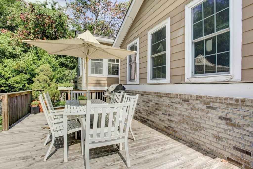Sleeps16, Spacious Home, Close To Downtown, Beltline, And Walk To Restaurants, 75" Tv, 2 Person Jacuzzi, Ping Pong Atlanta Zewnętrze zdjęcie