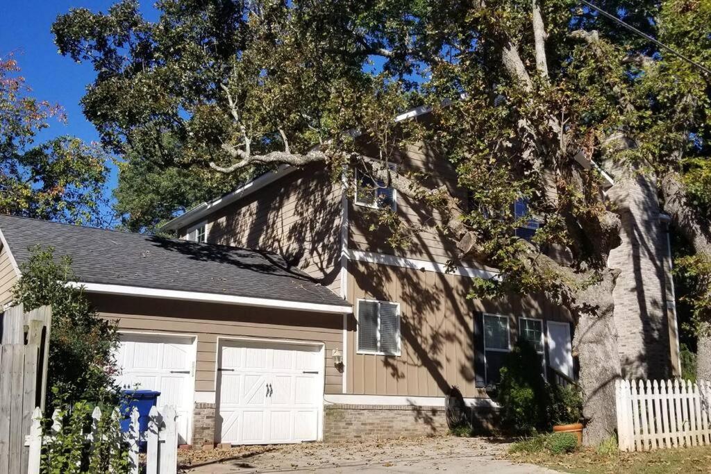 Sleeps16, Spacious Home, Close To Downtown, Beltline, And Walk To Restaurants, 75" Tv, 2 Person Jacuzzi, Ping Pong Atlanta Zewnętrze zdjęcie