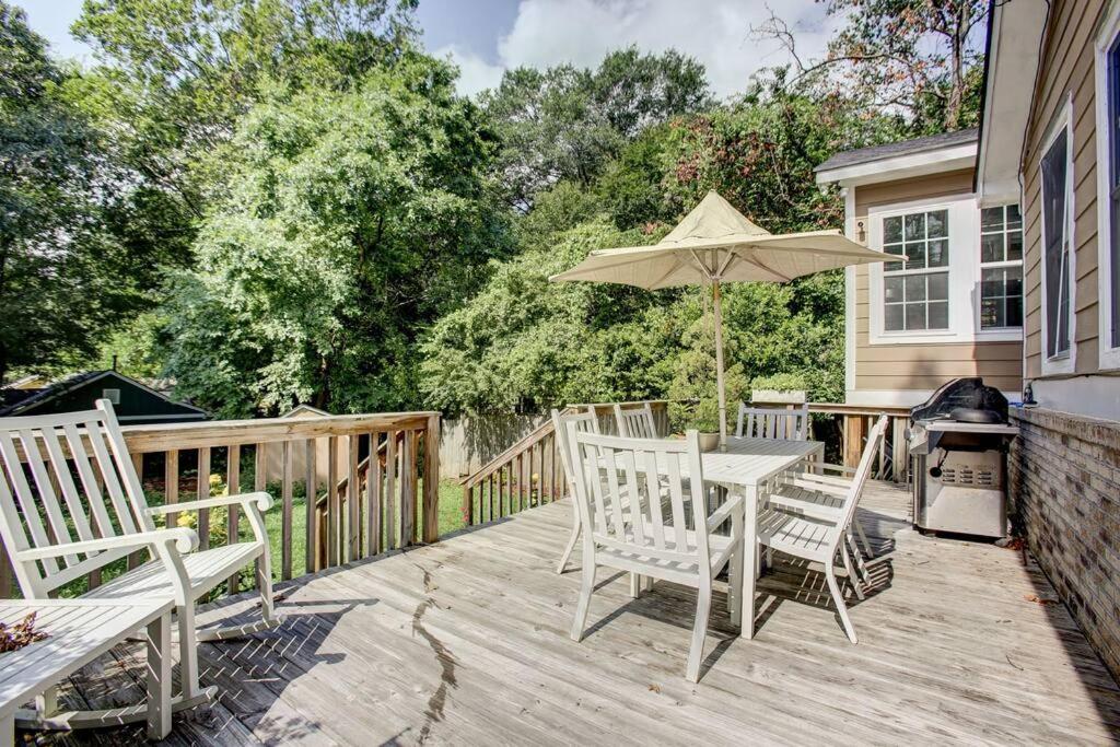 Sleeps16, Spacious Home, Close To Downtown, Beltline, And Walk To Restaurants, 75" Tv, 2 Person Jacuzzi, Ping Pong Atlanta Zewnętrze zdjęcie