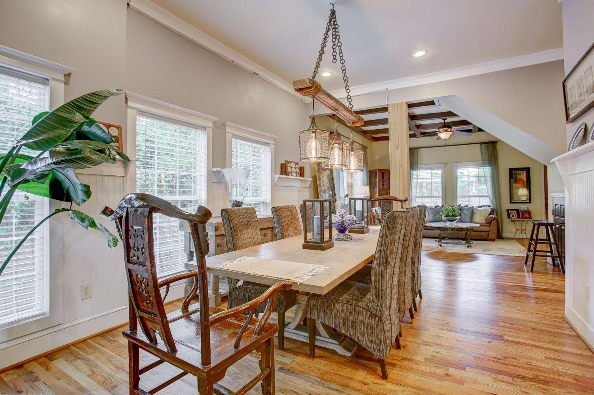 Sleeps16, Spacious Home, Close To Downtown, Beltline, And Walk To Restaurants, 75" Tv, 2 Person Jacuzzi, Ping Pong Atlanta Zewnętrze zdjęcie